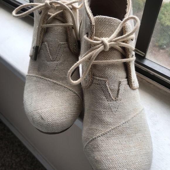 Toms Wedge Booties - Picture 2 of 5